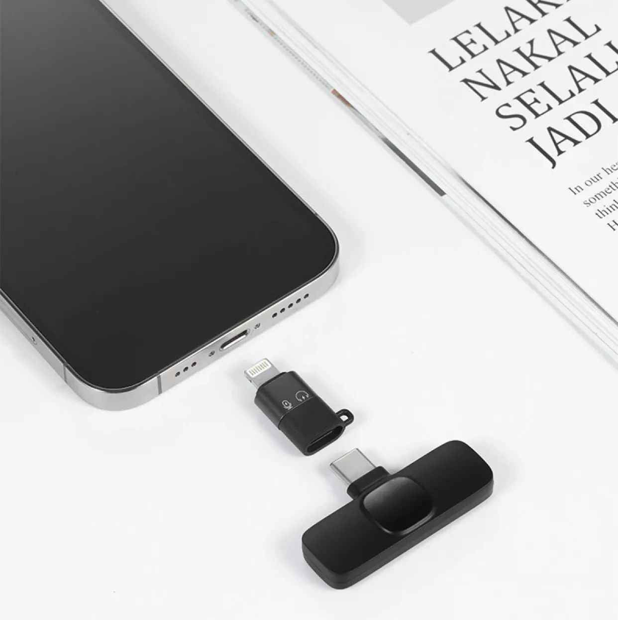 Wireless MIC K8 MICROPHONE Vlogging Mic with Microphone Accessories Video for Type C Android, IOS Lightining & 3.5mm Jack